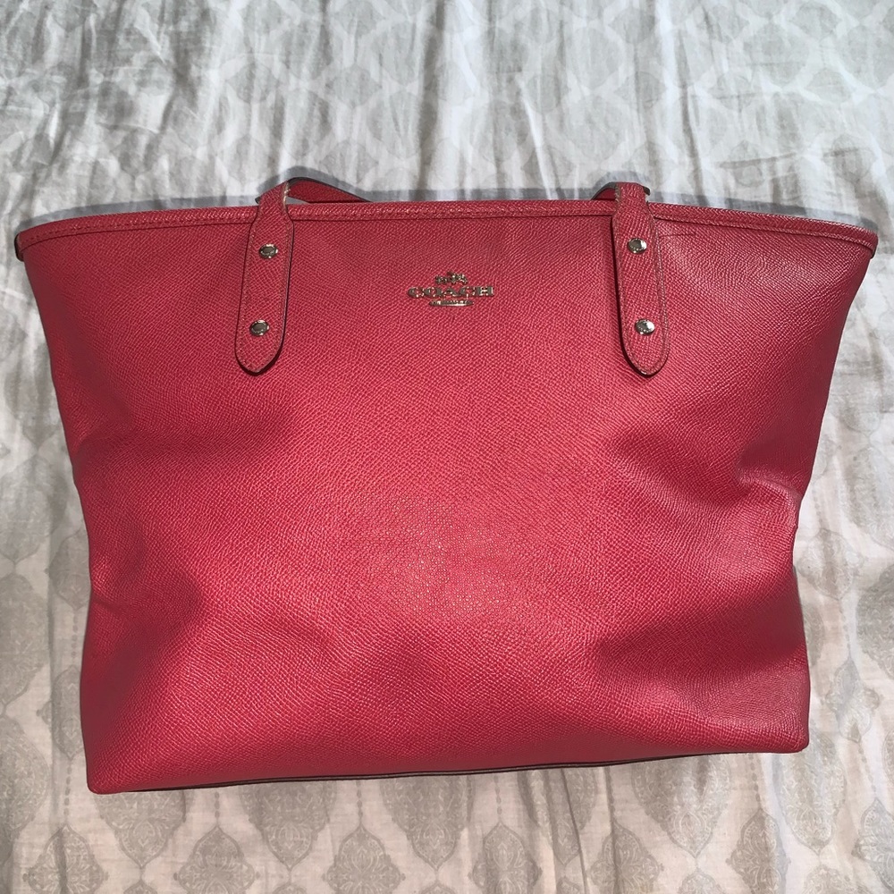 pink coach purse